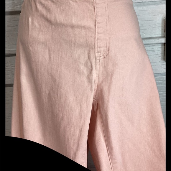 Pants - Women's Pink Shorts 28